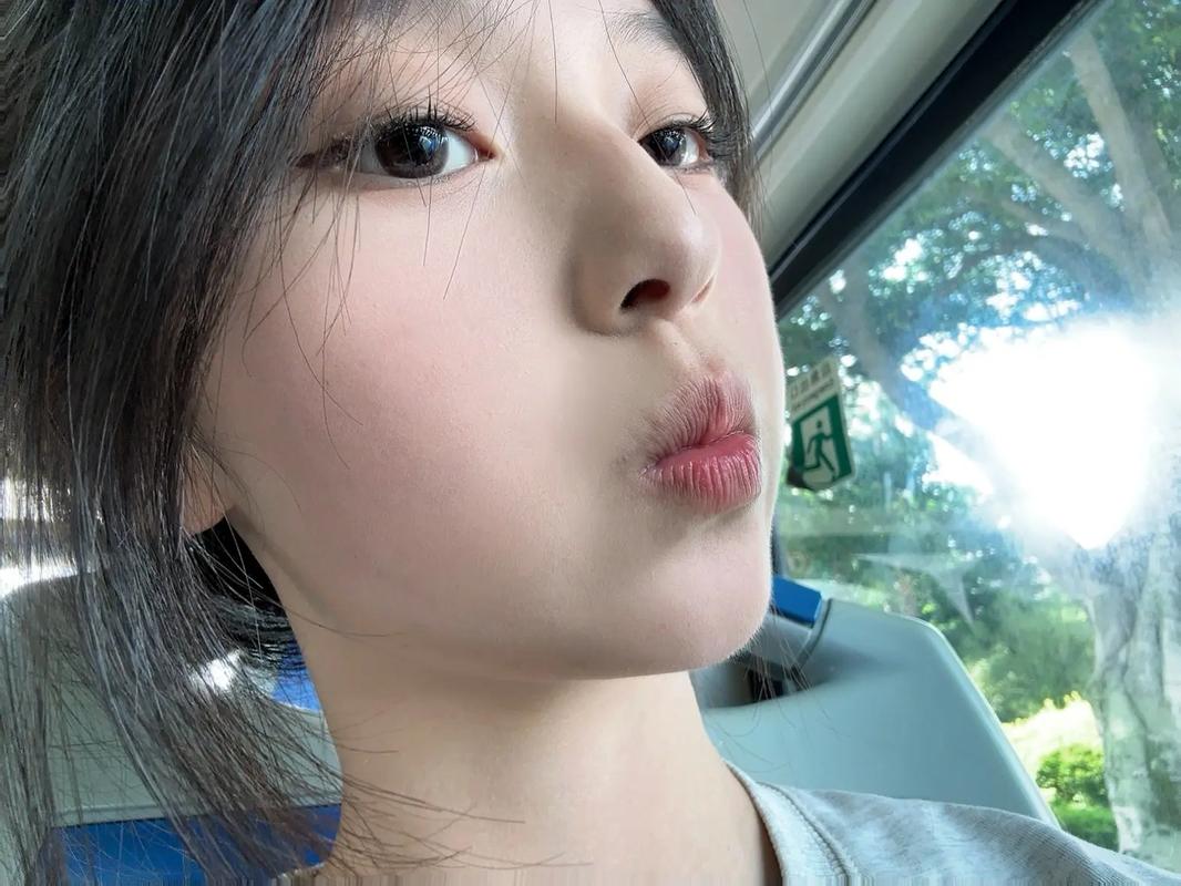 怼脸拍是什么意思,怼脸拍比远拍更好看?