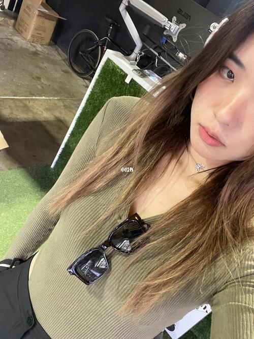 自拍的角度怎样才好看