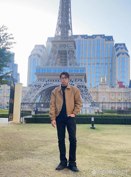 男生拍照技巧怎么摆姿势