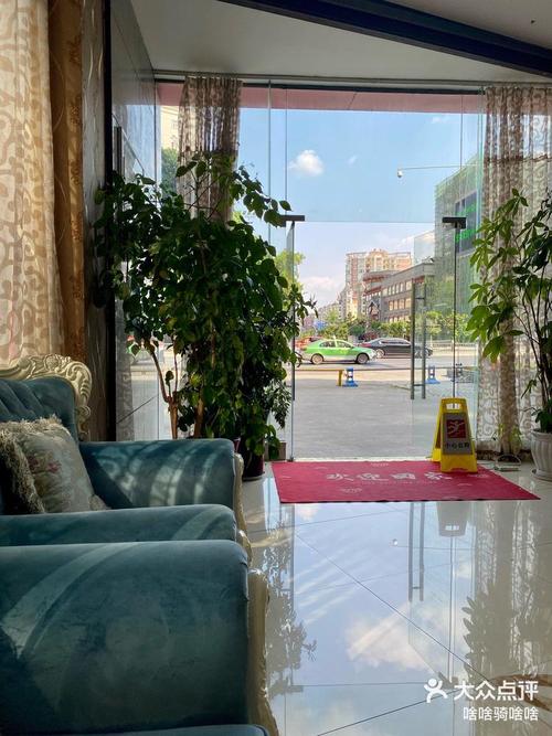 为什么紫色灯光让人兴奋