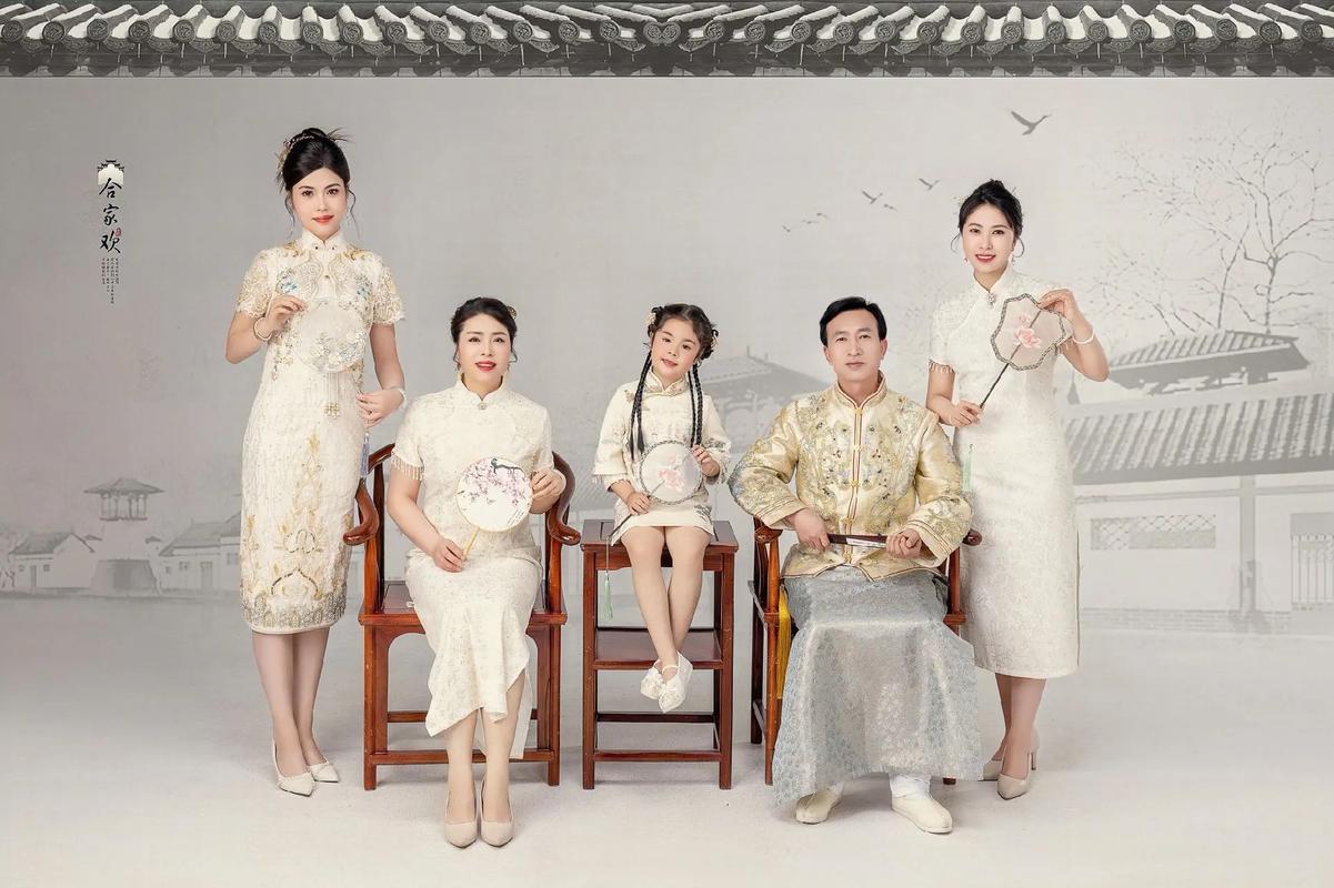 全家福拍照姿势的摆法