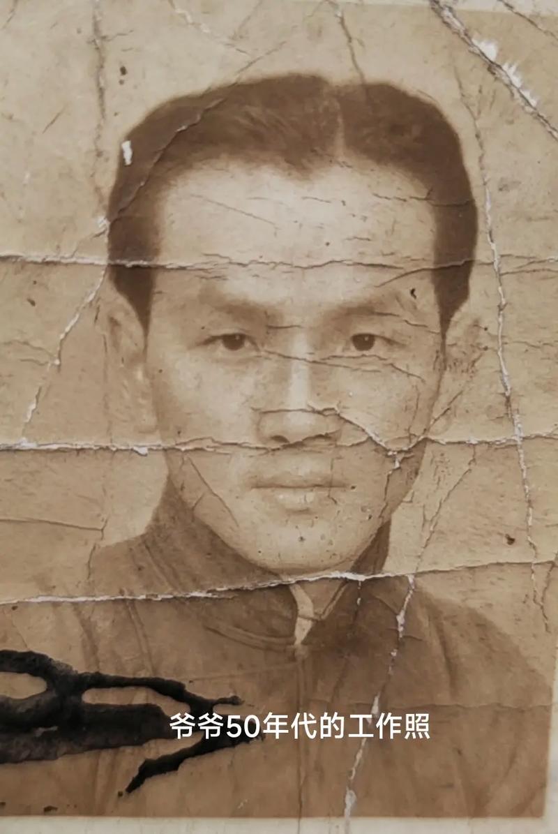 老照片扫描用电分扫描好还是翻拍好?