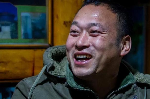 张同学拍农村生活视频走红:希望为家乡做点事