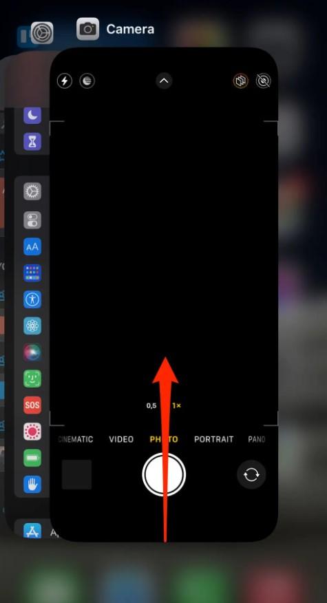 苹果手机照相黑屏怎么办?