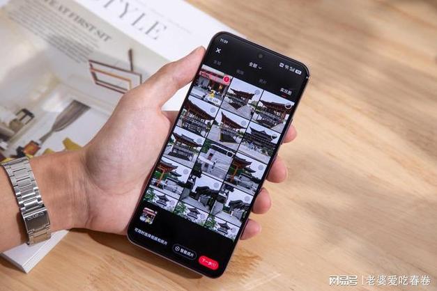 我想让拍出来的照片上面显示时间地点等信息应该怎么弄?(我的是OPPO...