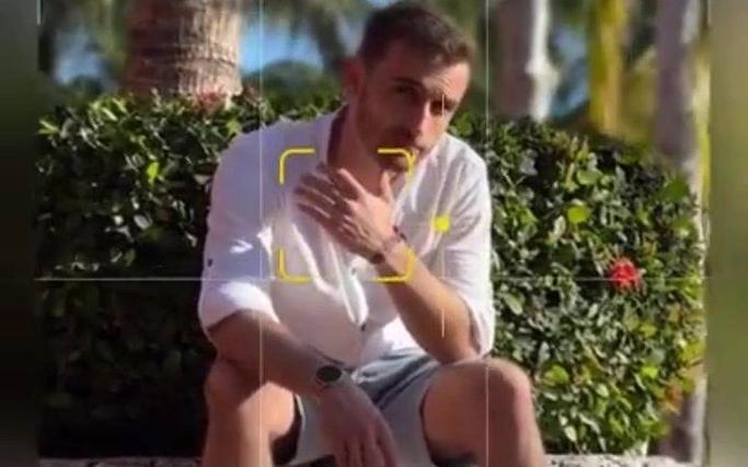 直男拍照死亡角度是什么意思