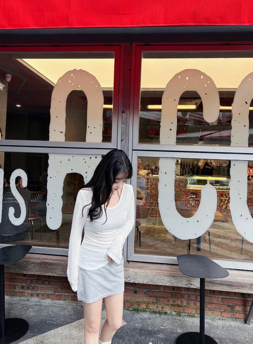 咖啡厅|网红店打卡万能拍照姿势甜妹必备