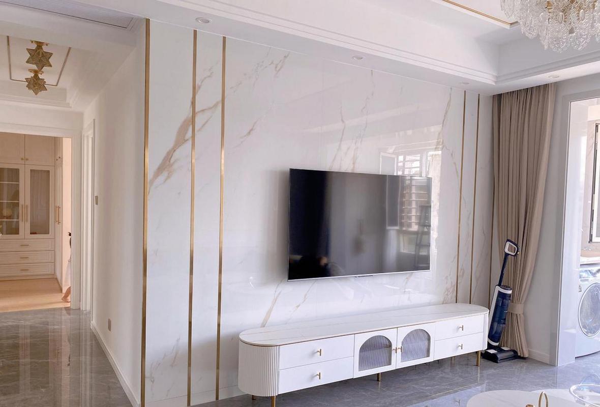 钛金条电视墙背景墙大全