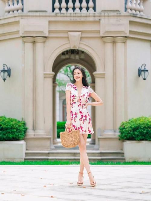 如何把人拍的又高又瘦