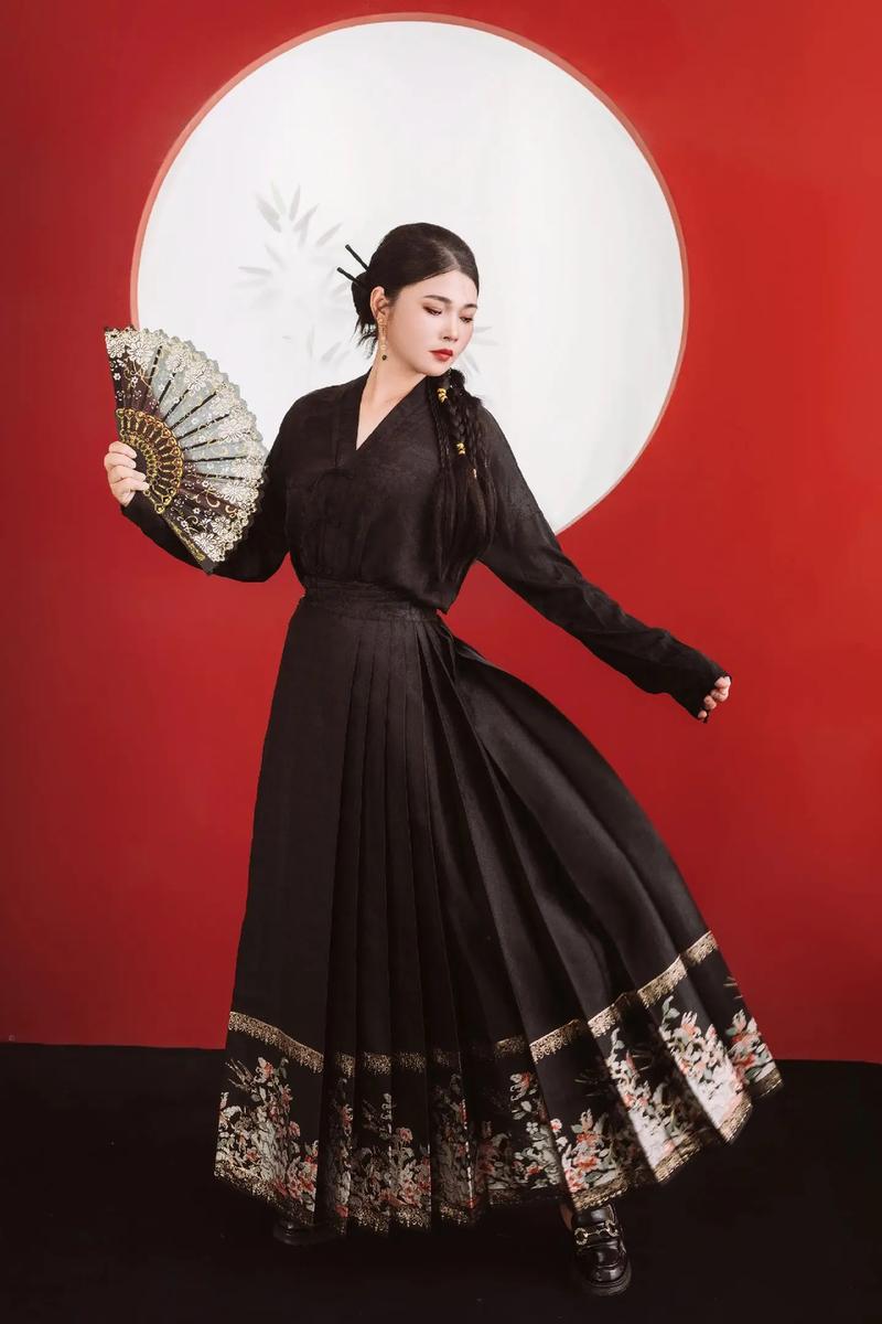 穿马面裙拍照怎么摆姿势好看