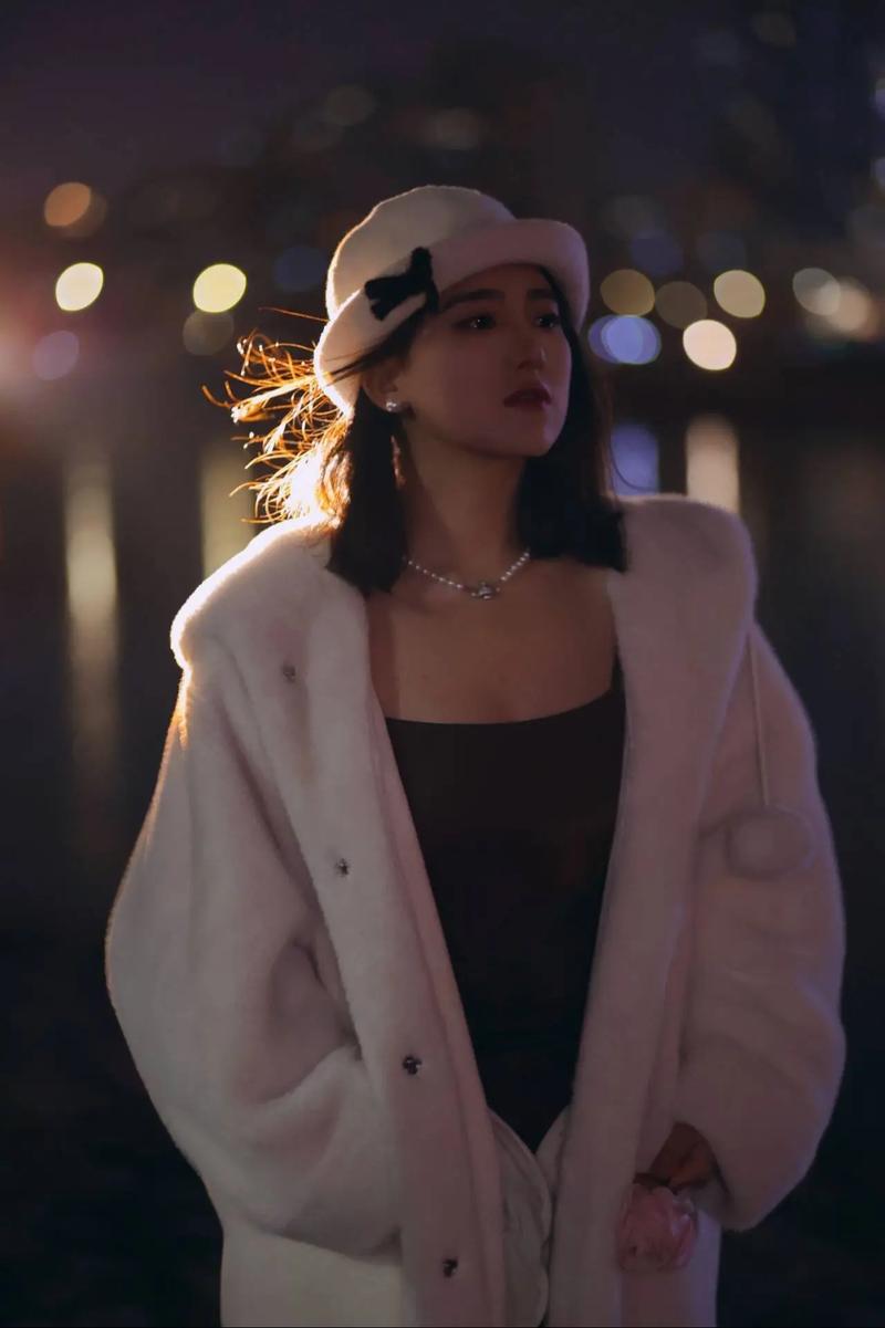 怎么拍照好看又上镜姿势