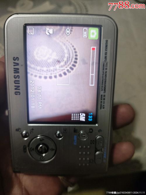 老一代的数码相机在拍照上比得过现在的手机吗?