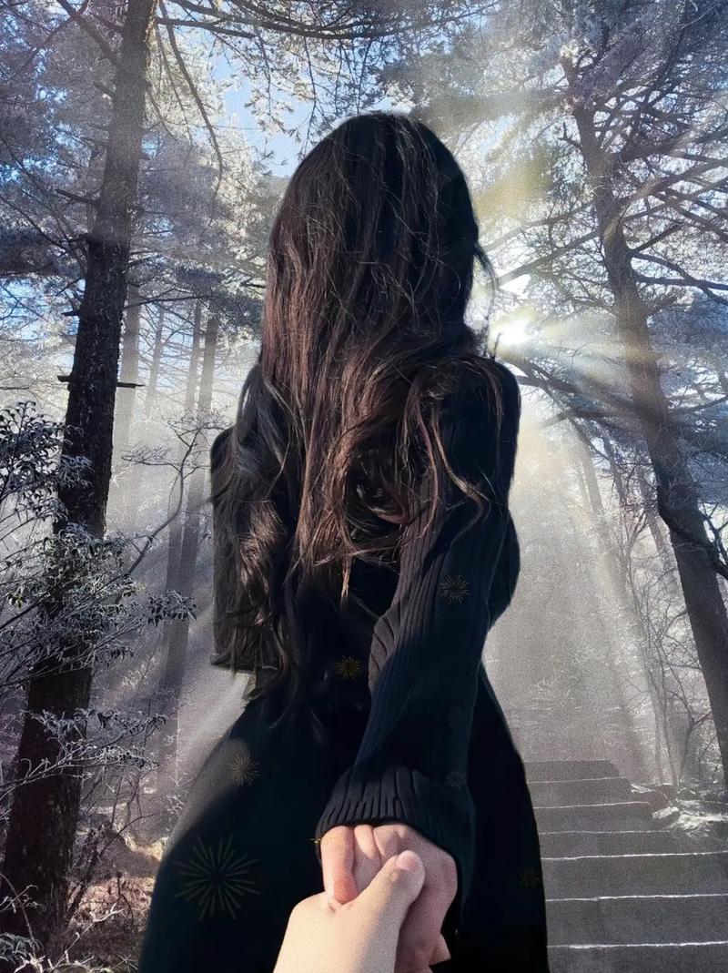 不露脸万能姿势?社恐表情僵硬都能拍