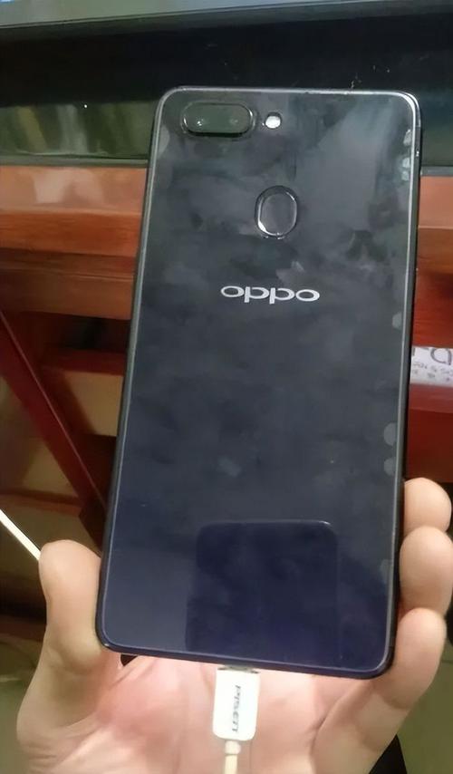 oppo手机自带照相机找不见了。