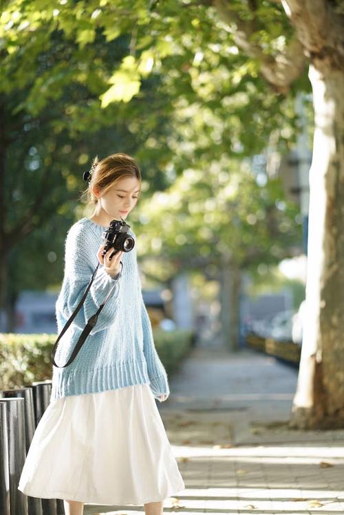 拍照姿势大全,教你拍出好照片