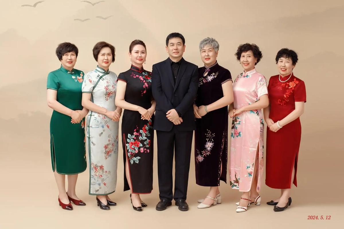 老照片翻拍好还是扫描好