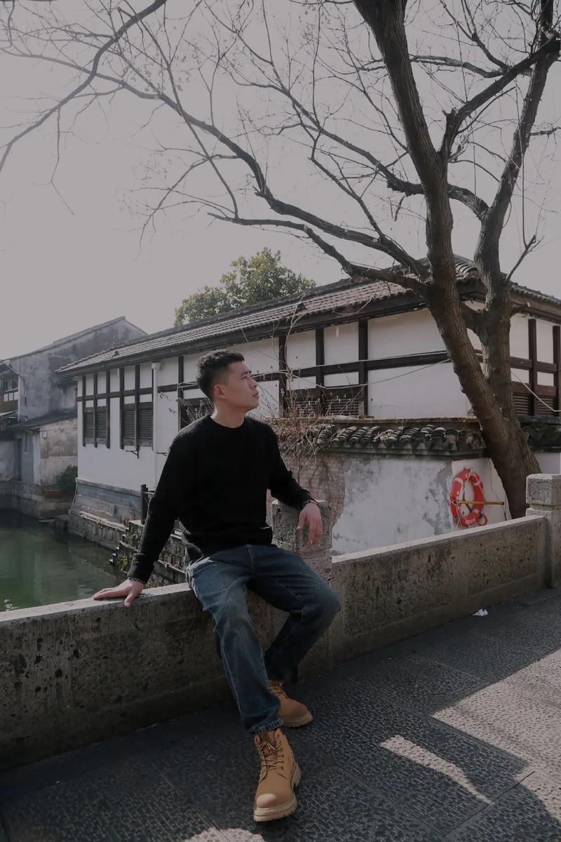 男生街边自拍技巧