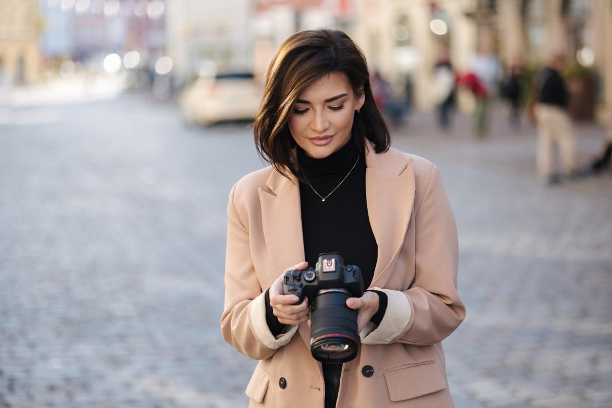 拍人像照姿势图1