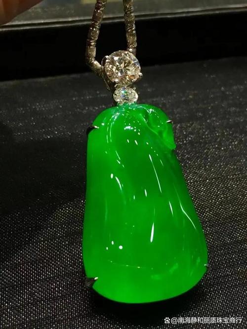 紫色背景图纯色打光图2