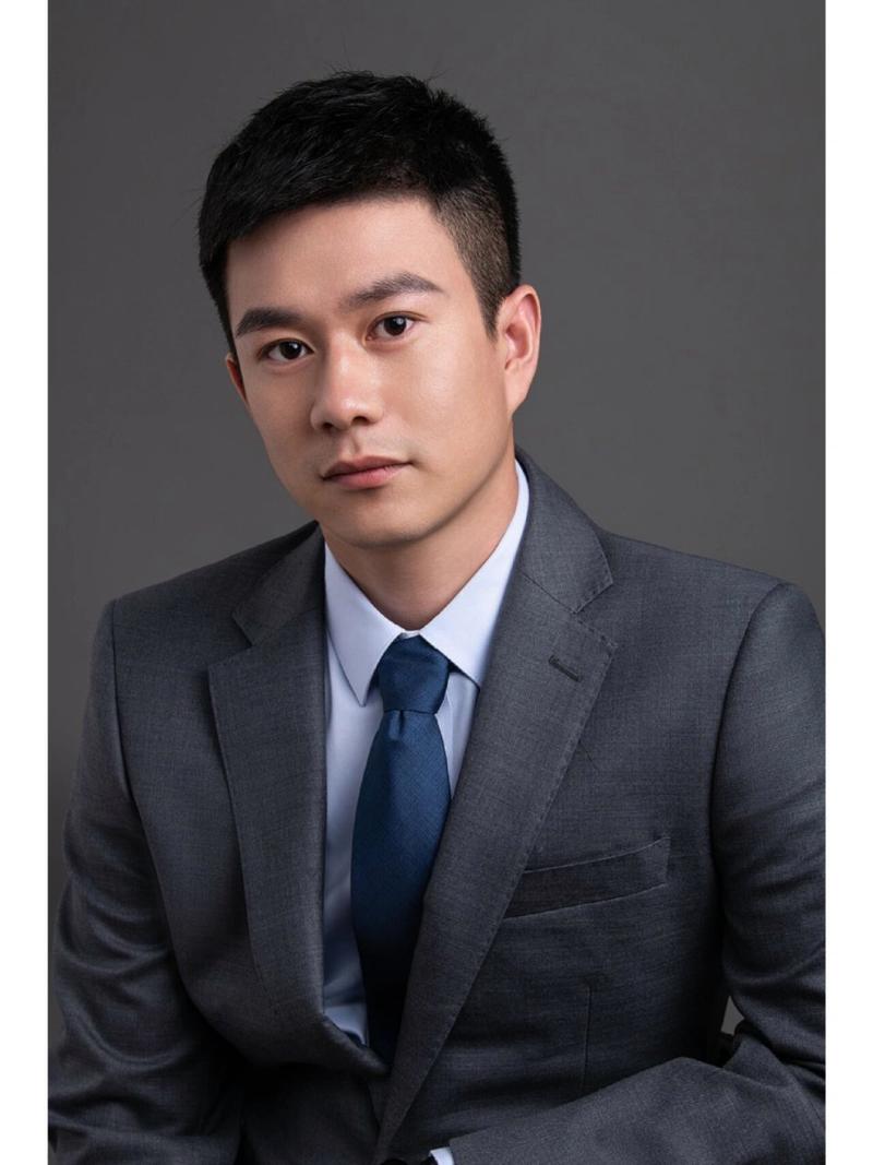 领导工作照拍照技巧与角度图3