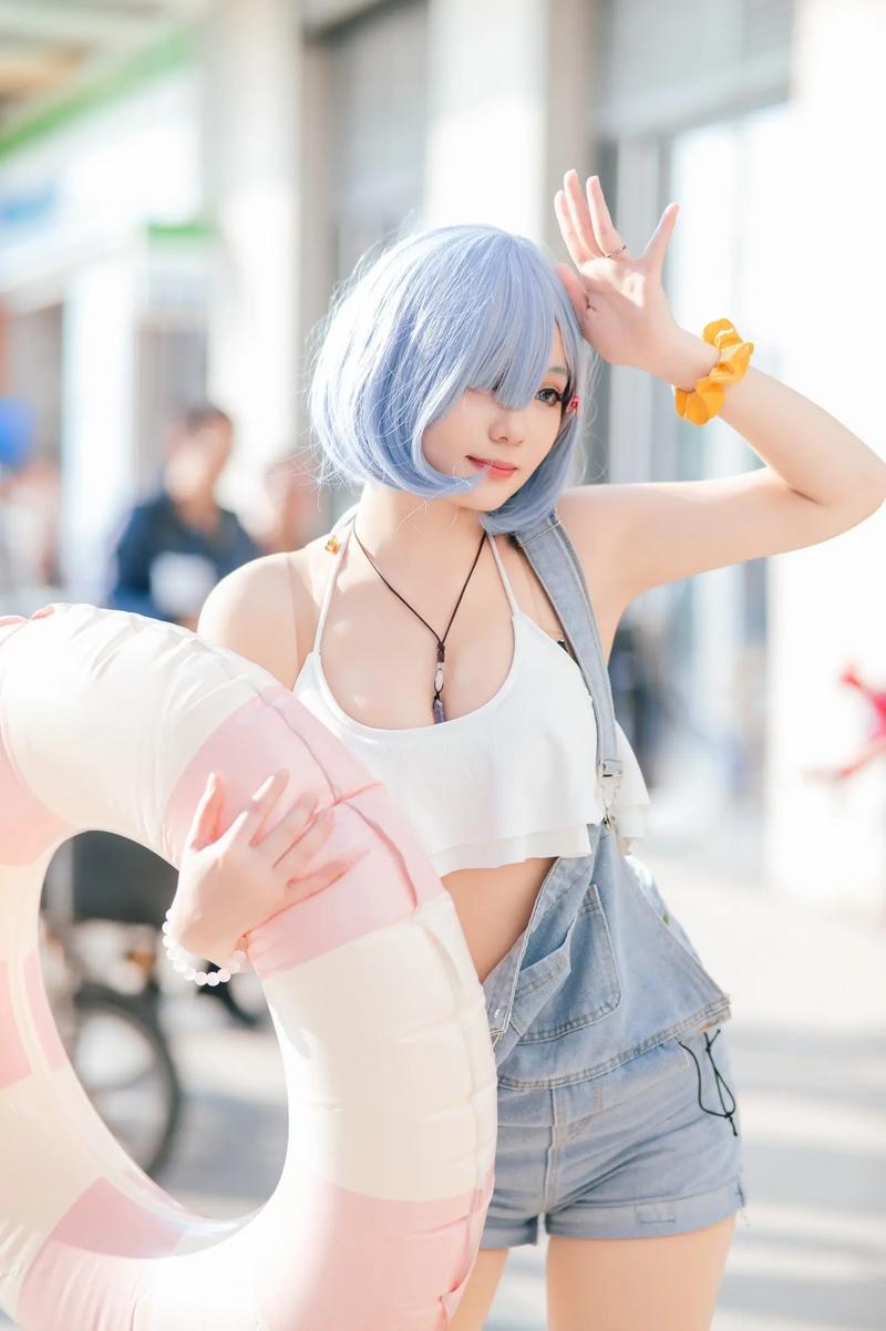 女生拍照姿势大全超级简单动漫图2