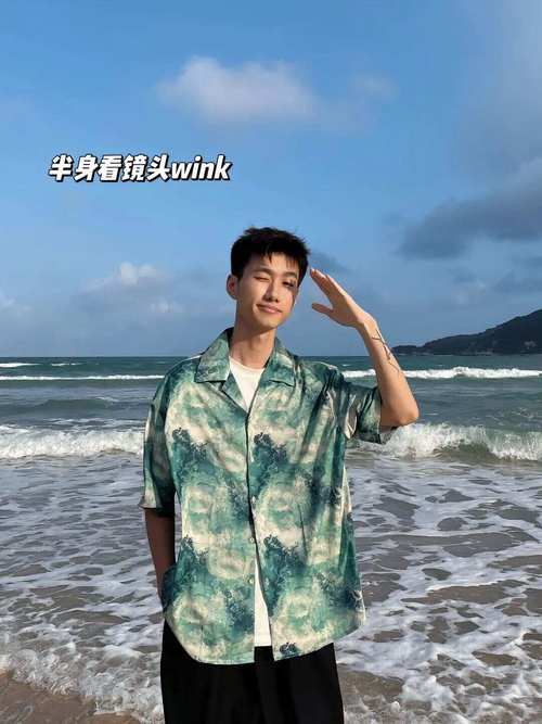 为什么男生拍照总是显得僵硬?几招帅气姿势,赶快行动起来吧。