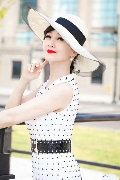 15种女士经典拍照姿势有哪些?