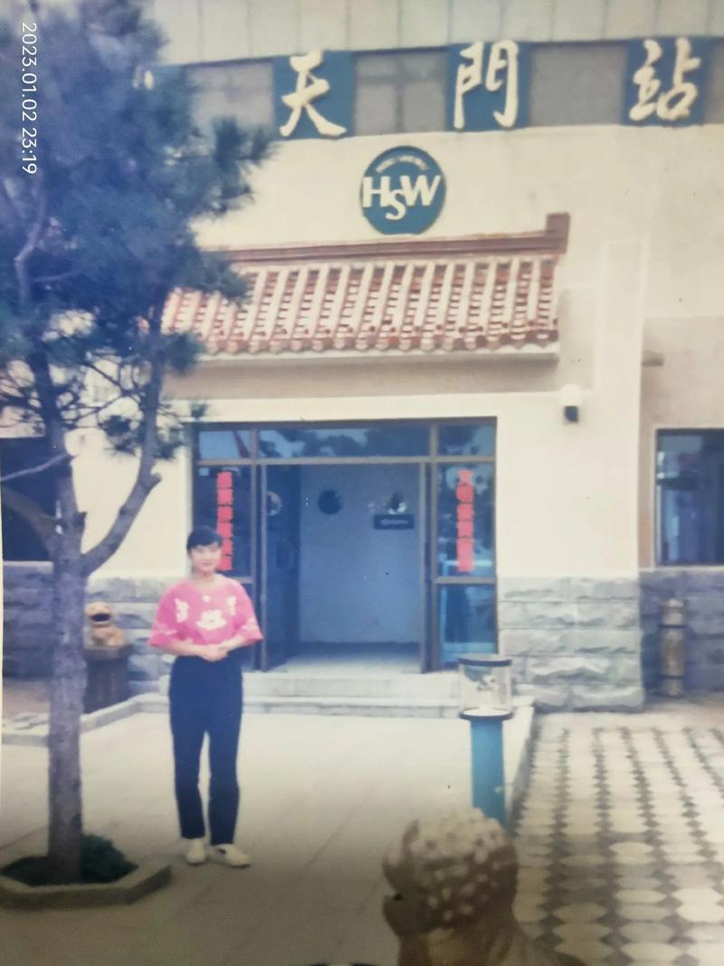 老照片扫描好还是翻拍好看图1