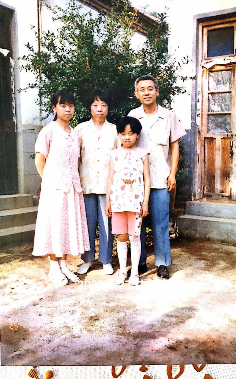 如何简单快速翻拍老照片