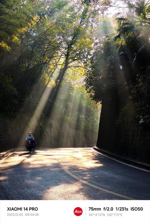 旧照片用手机相机拍下来后不清楚,怎么能弄清楚一点,仔细说说