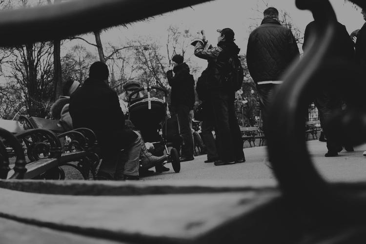 照片严禁翻拍或扫描什么意思图1