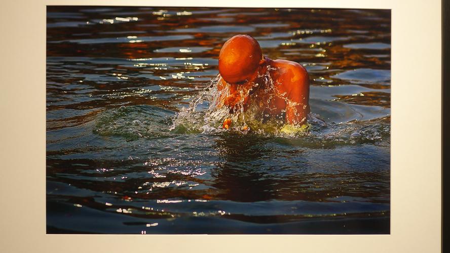 翻拍的照片什么意思图2