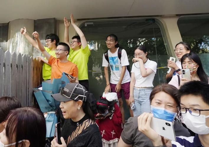 拍照姿势双人照图2