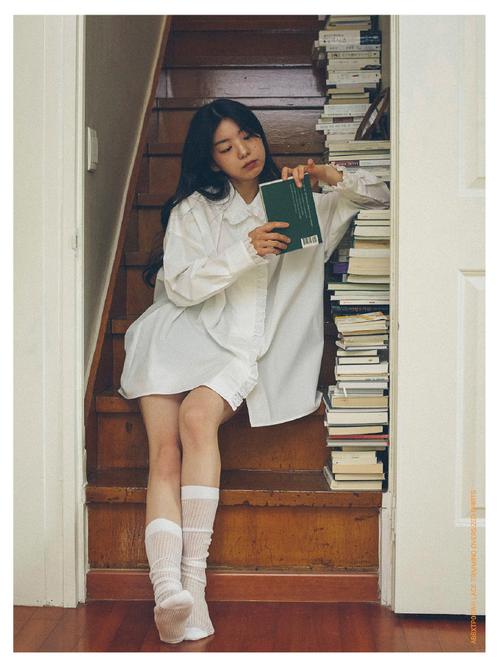 家里拍照姿势的摆法