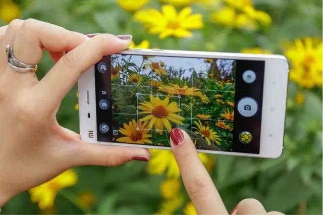 手机怎样翻拍?教你拍出一张高质量的照片