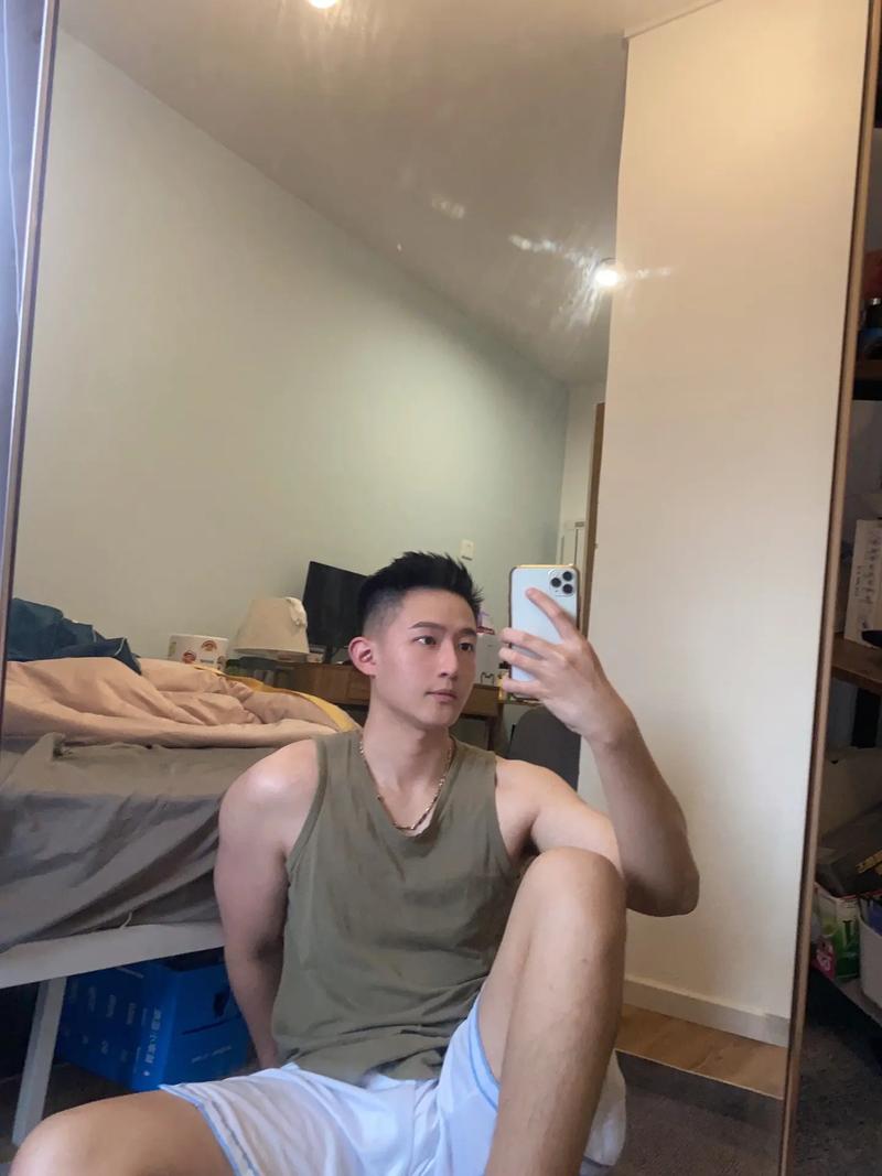 男生拍照角度正脸好看吗图2