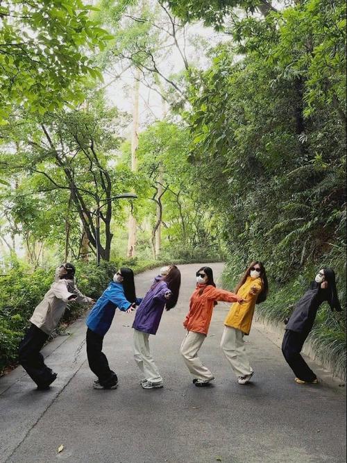 多人拍照姿势动作大全