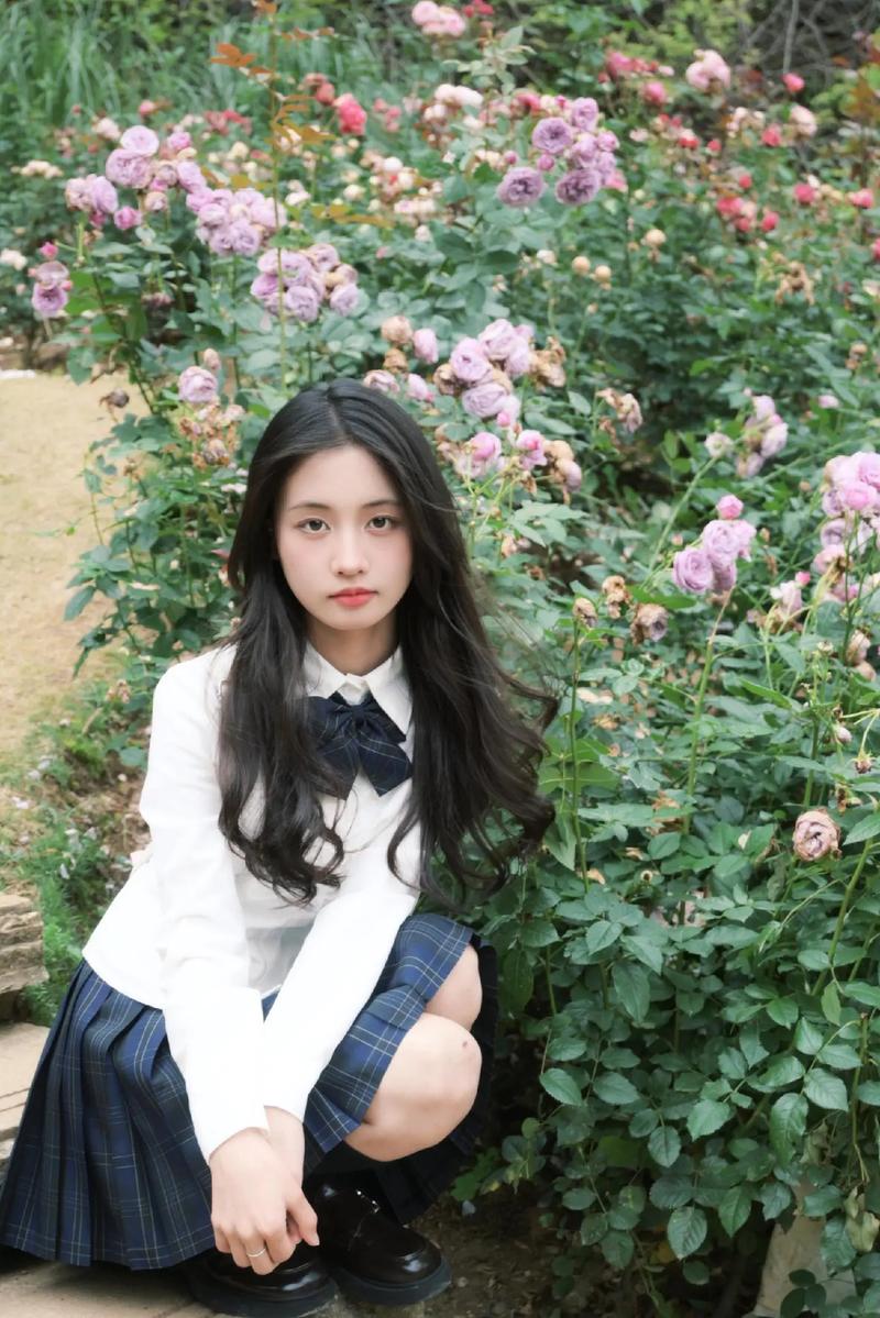 请问问题:如果照了相片,张片很清楚。为什么把这张照片翻照后就会有...