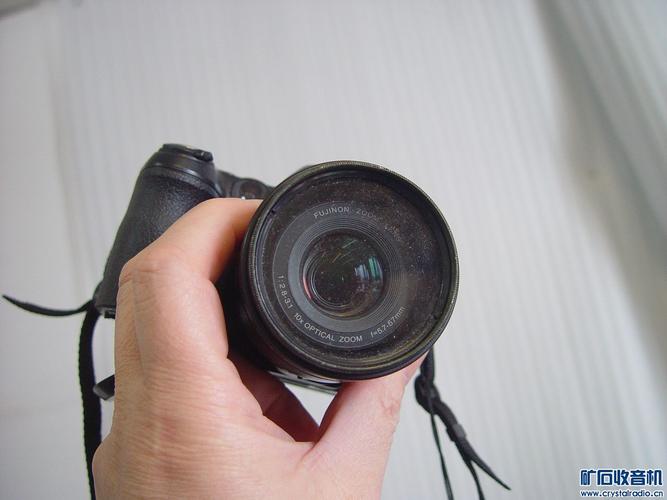 用扫描仪扫描照片和用数码相机翻拍,哪个效果好一点,还是一样??_百度...