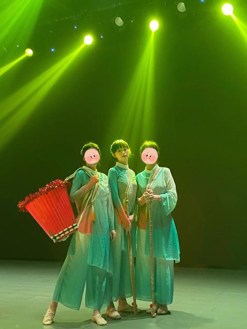 用手机拍摄舞台效果图1