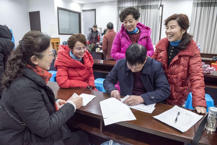 公司开会给领导拍照需要注意什么?