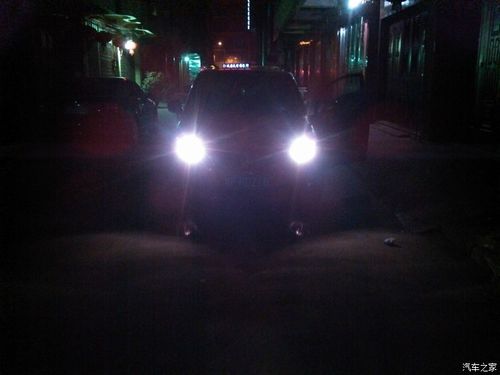 启辰R50大灯灯泡防尘罩怎么下