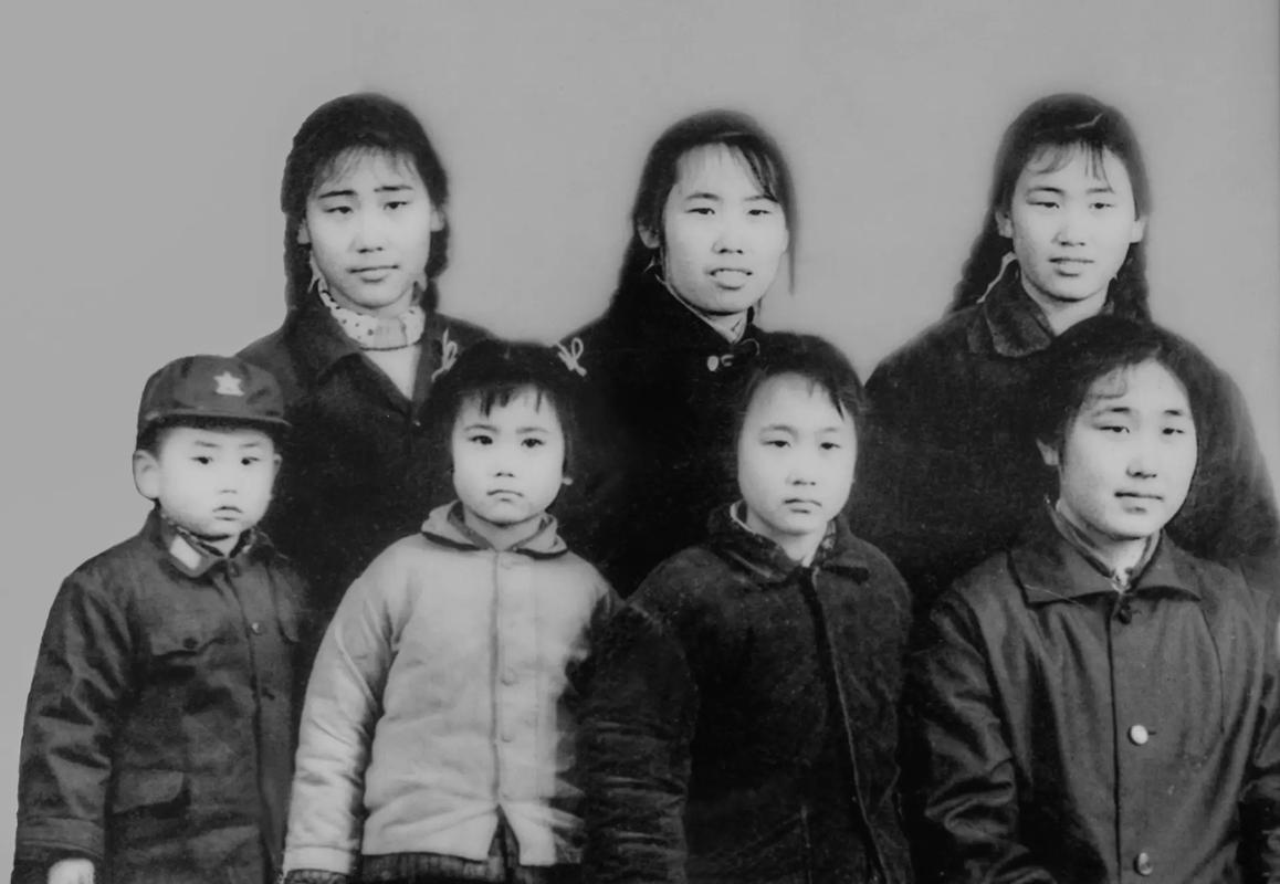 如何翻拍照片看起来像现场拍的图1