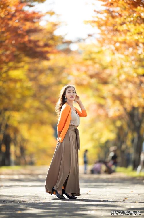 适合中年人拍照姿势