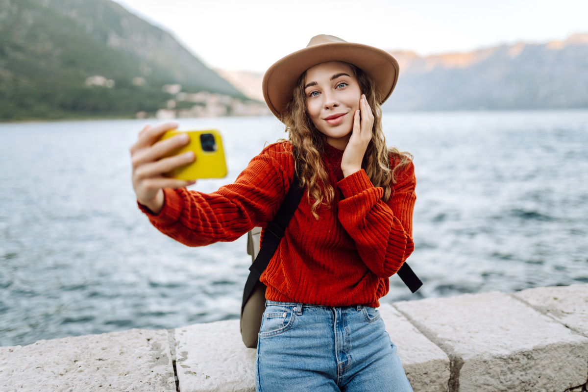 水印相机拍的照片怎么很难分享到微信群里面?