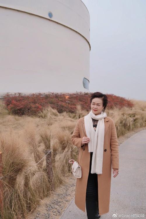 旅游全身照怎么拍好看