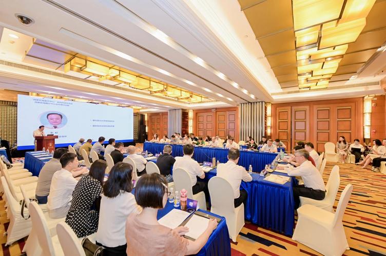 拍摄活动及会议类照片的技巧首发(会议或活动现场怎么拍照?)