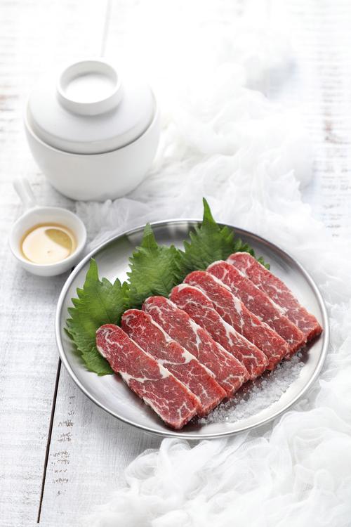 用手机拍美食图片需要哪些技巧?