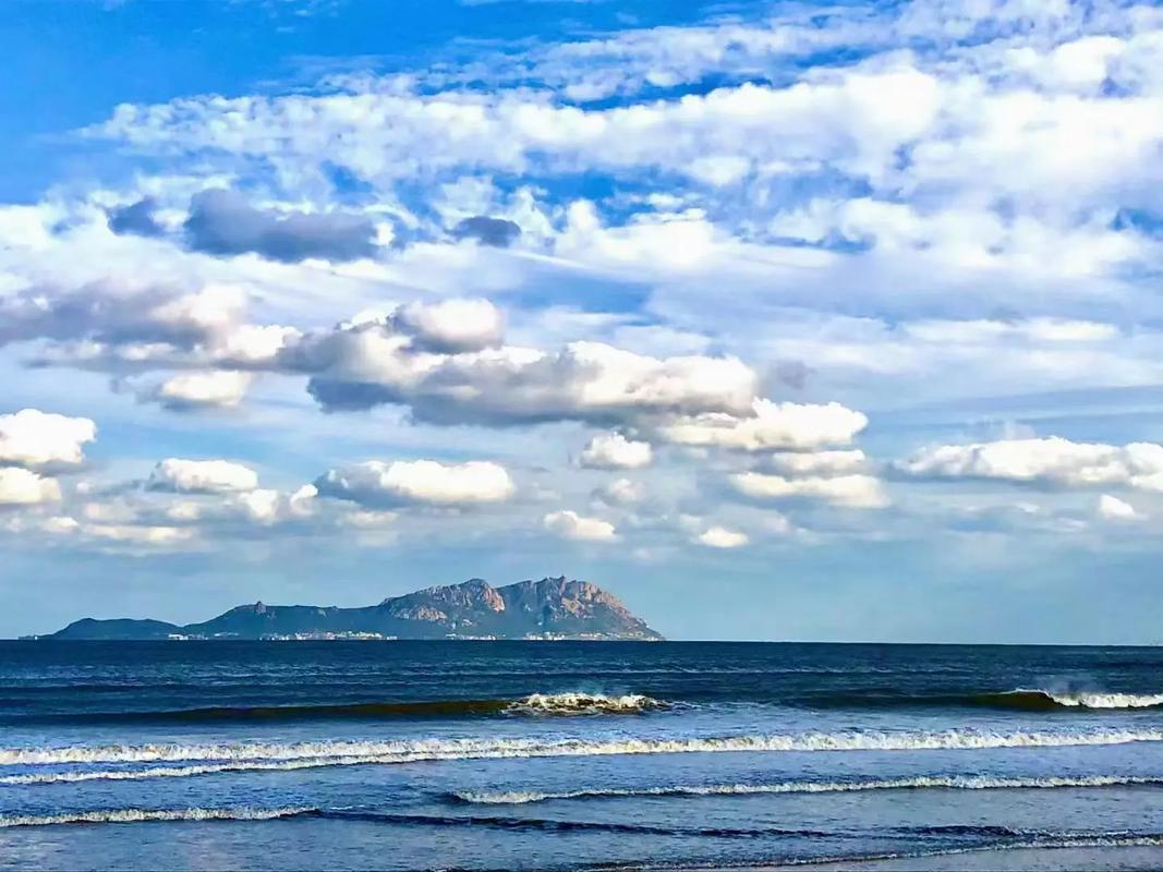 照片怎么样显示实时天气呀?我看有些照片可以实现,想请教下