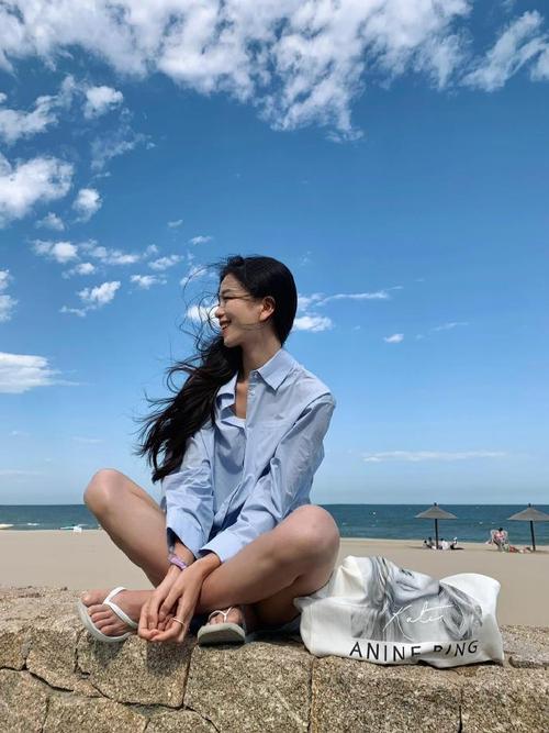 拍照姿势怎么摆好看图片女。香港图3